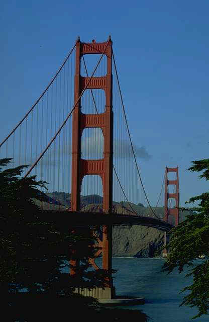 photo of Golden Gate Bridge click on to go to website