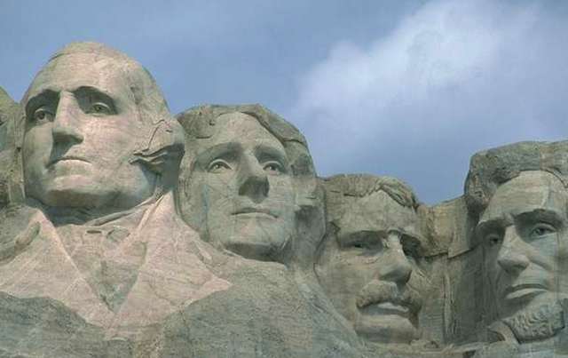 photo of Mt Rushmore